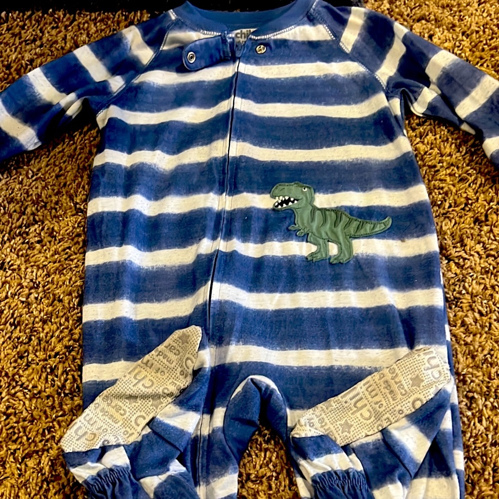 18 month sleepers 🦕